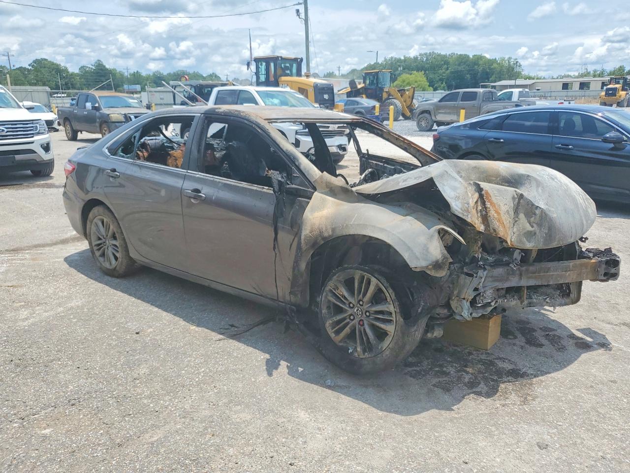 2017 TOYOTA CAMRY SE — снимка 4