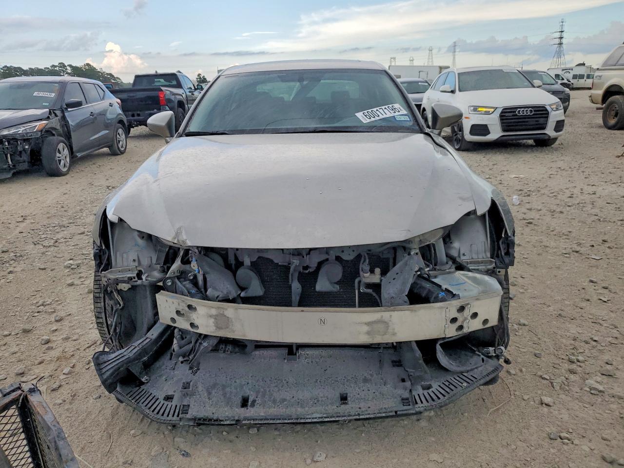 2016 LEXUS IS 200T — снимка 5