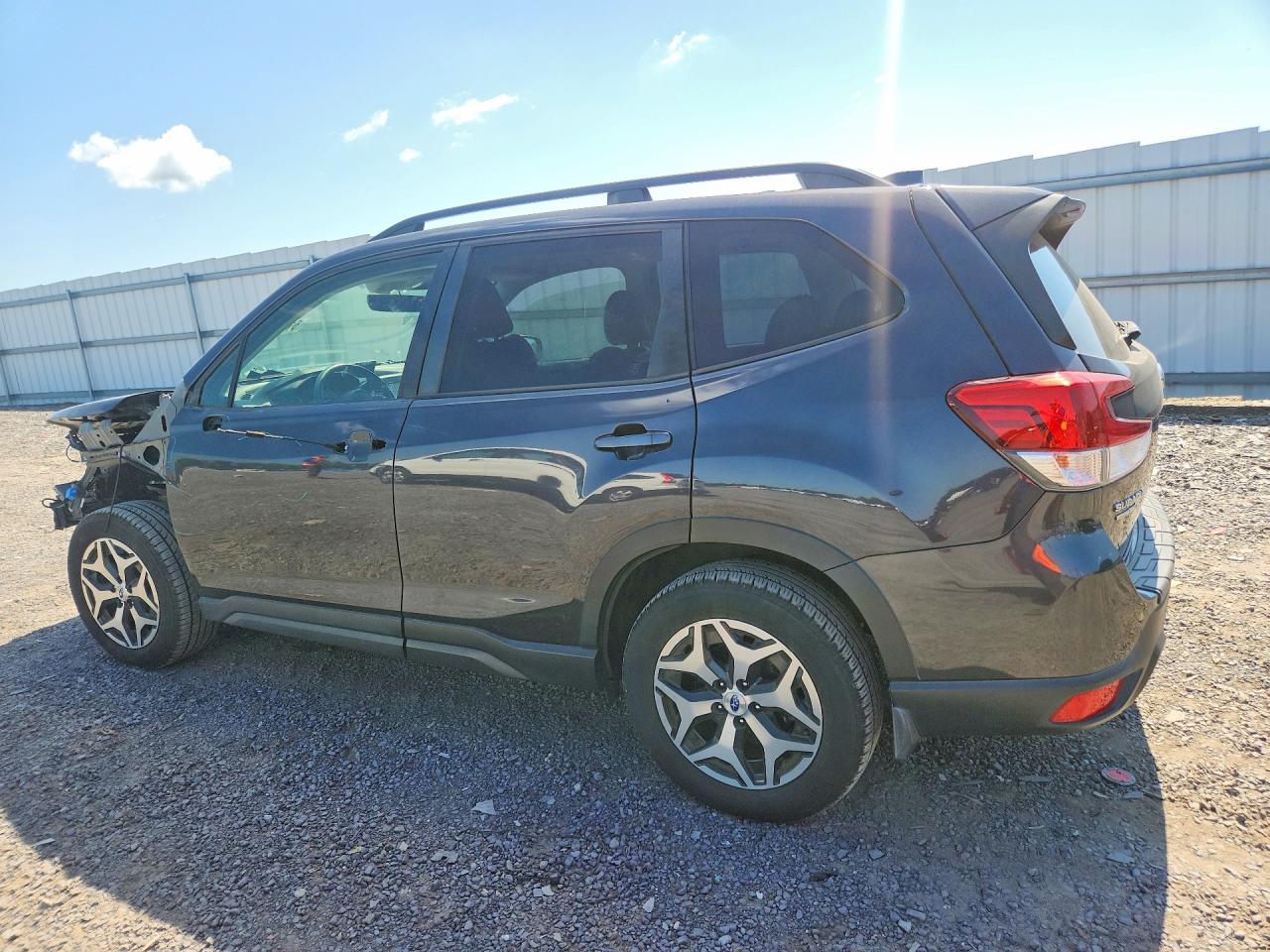 2019 SUBARU FORESTER PREMIUM — снимка 2