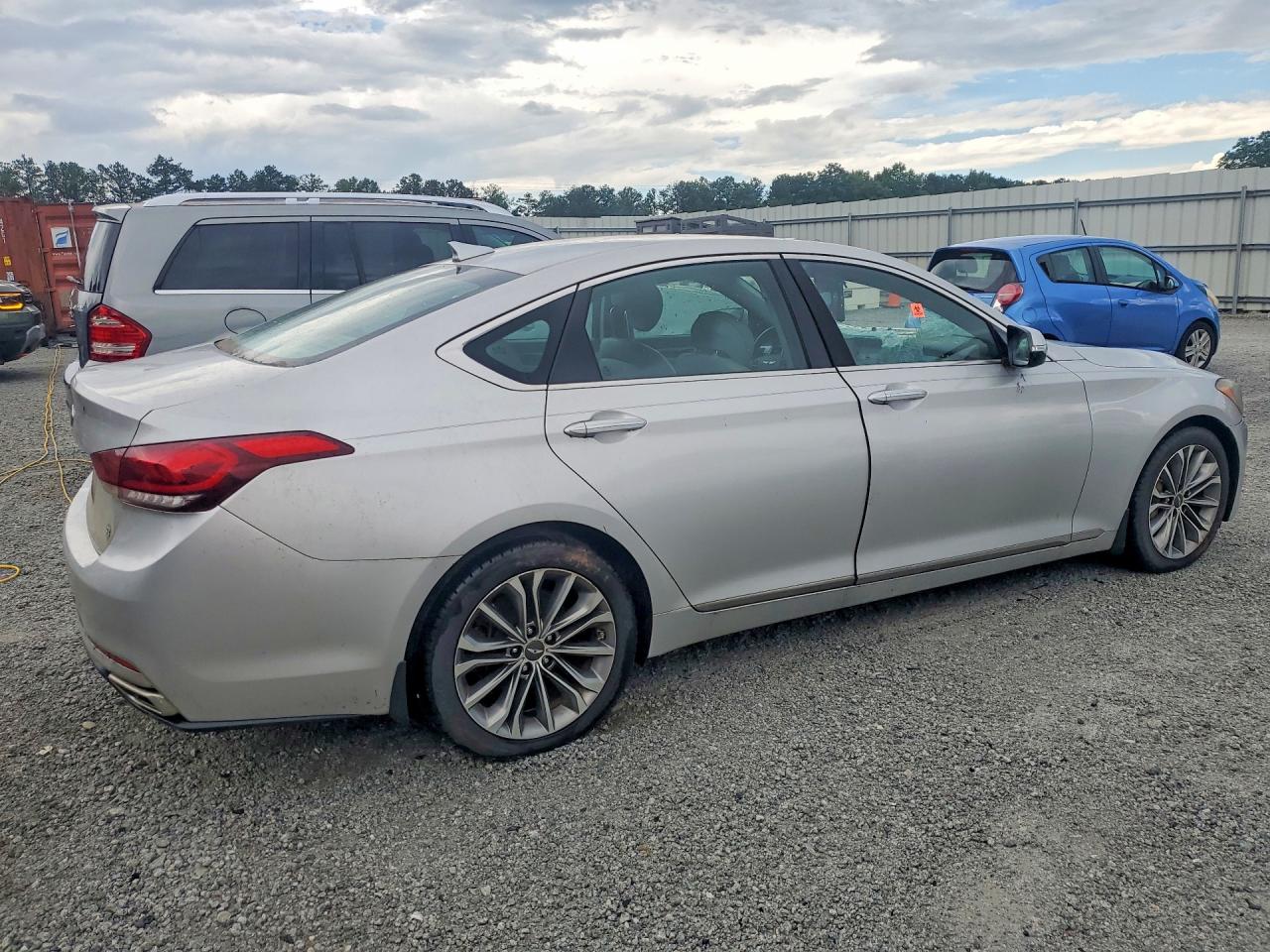 2015 HYUNDAI GENESIS 3.8L — снимка 3