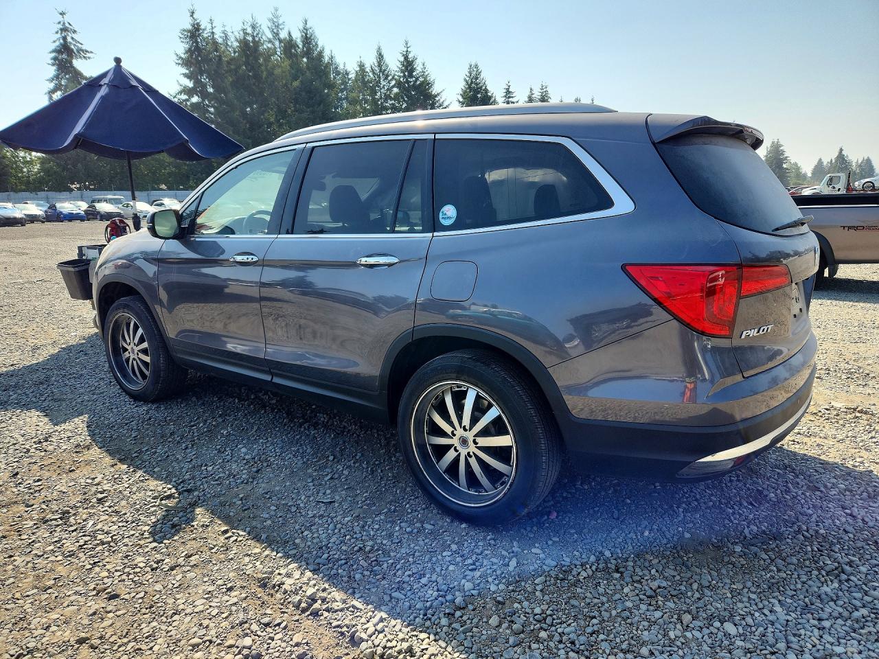 2017 HONDA PILOT TOURING — снимка 2