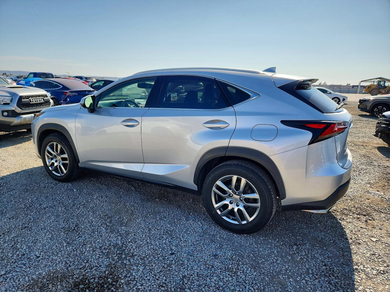 2016 LEXUS NX 200T BASE — снимка 2