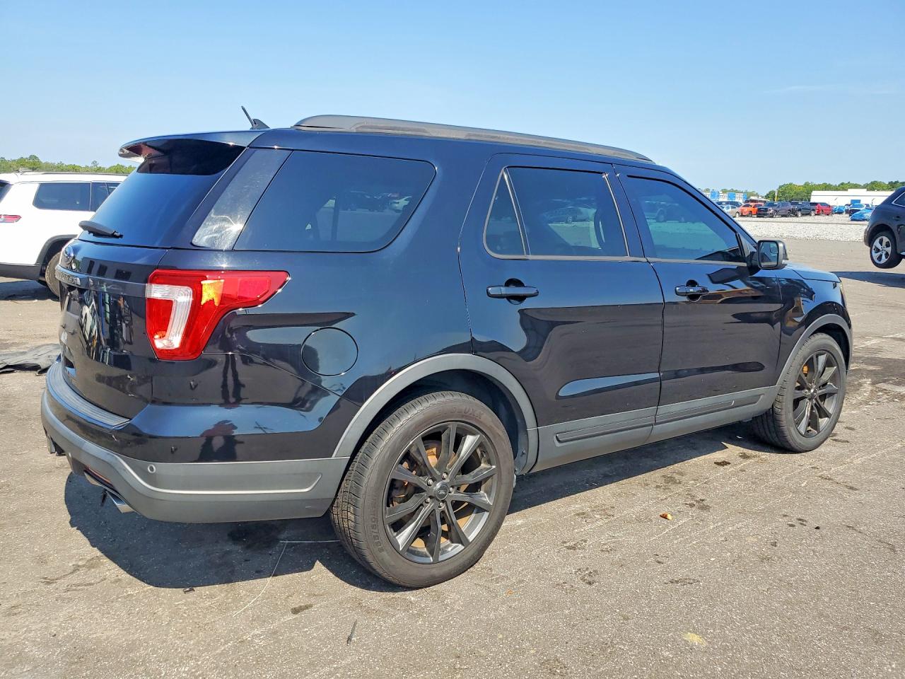 2018 FORD EXPLORER XLT — снимка 3