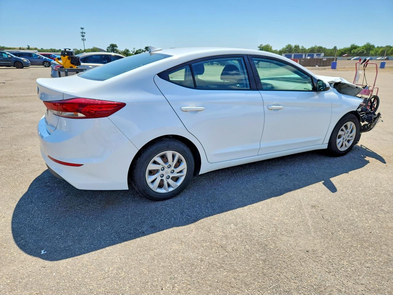 2018 HYUNDAI ELANTRA SE — снимка 3