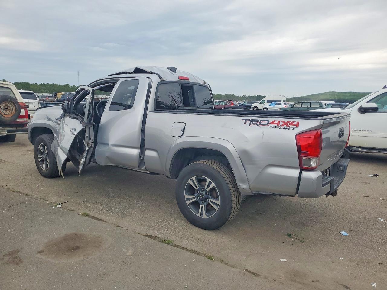 2016 TOYOTA TACOMA TRD SPORT — снимка 2