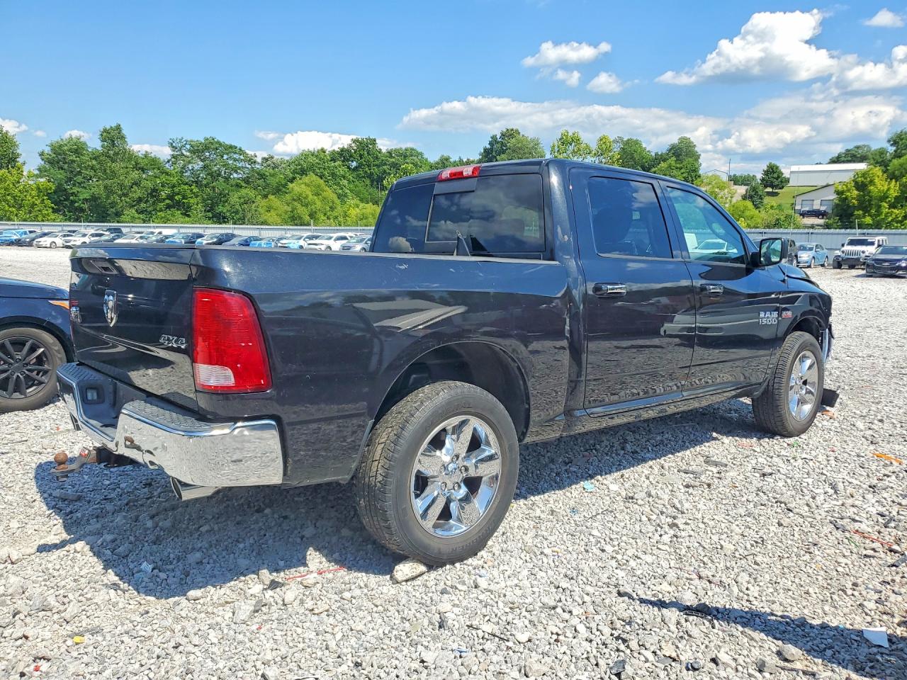 2016 RAM 1500 SLT — снимка 3