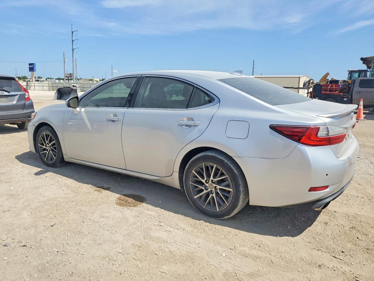 2017 LEXUS ES 350 — снимка 2