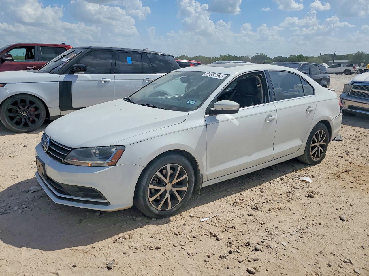 2017 VOLKSWAGEN JETTA SE