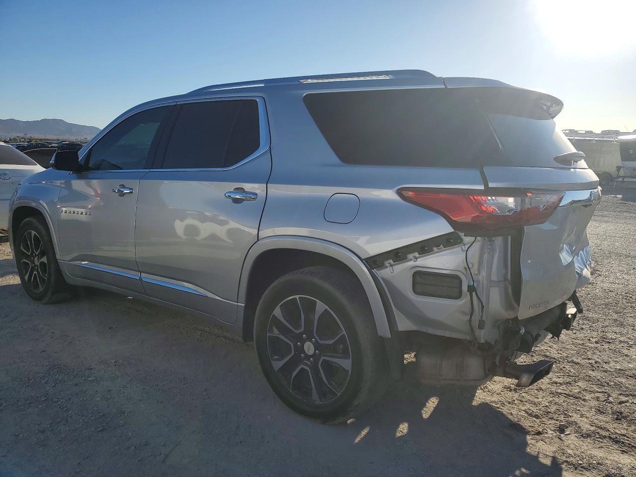 2019 CHEVROLET TRAVERSE PREMIER — снимка 2