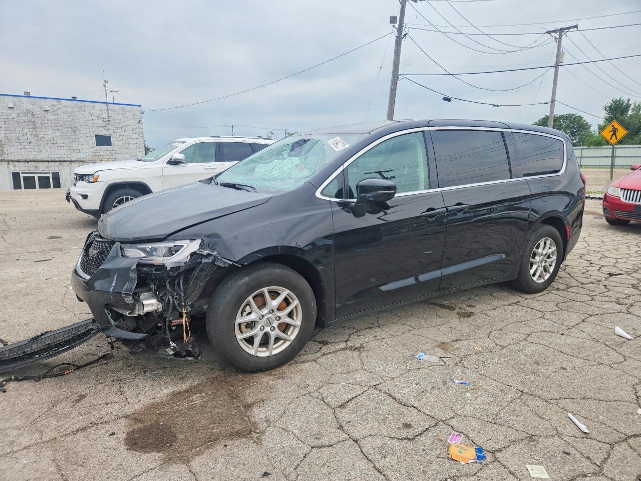 2024 CHRYSLER PACIFICA TOURING L
