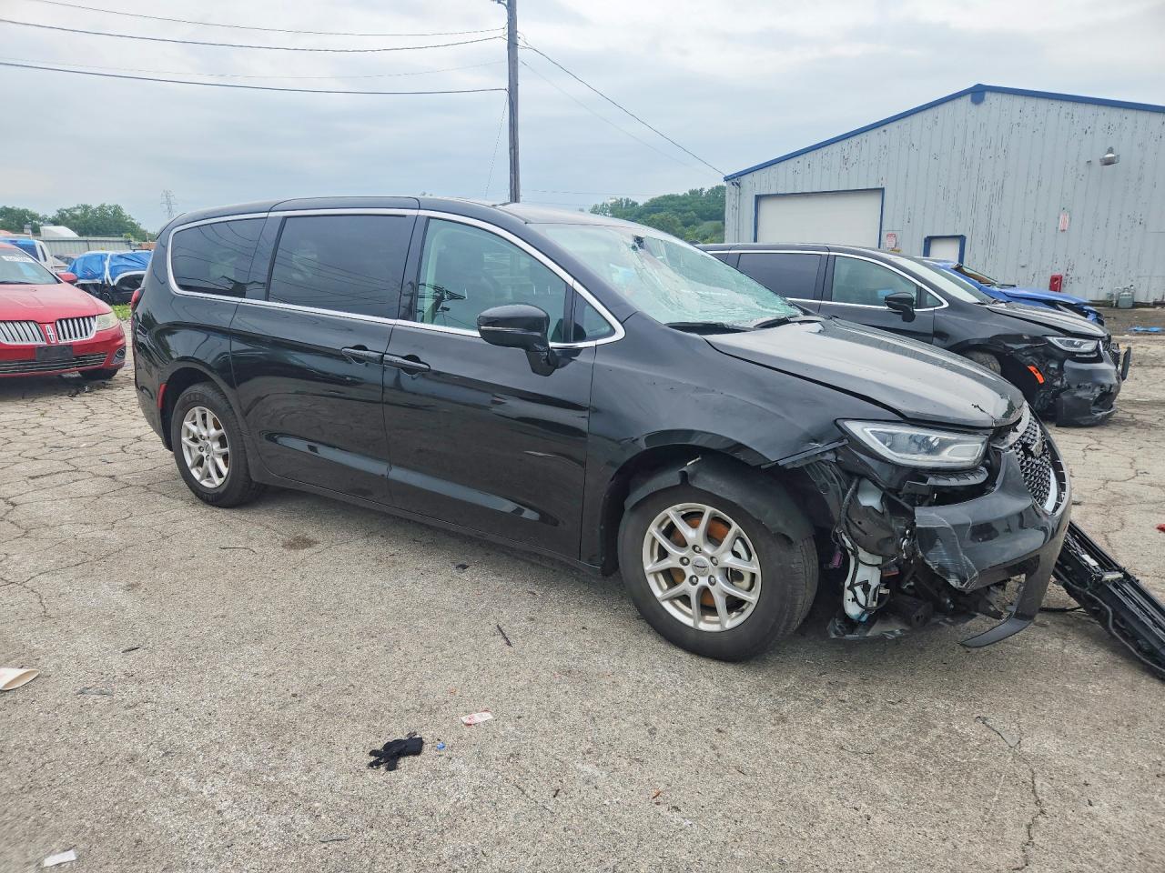 2024 CHRYSLER PACIFICA TOURING L — снимка 4