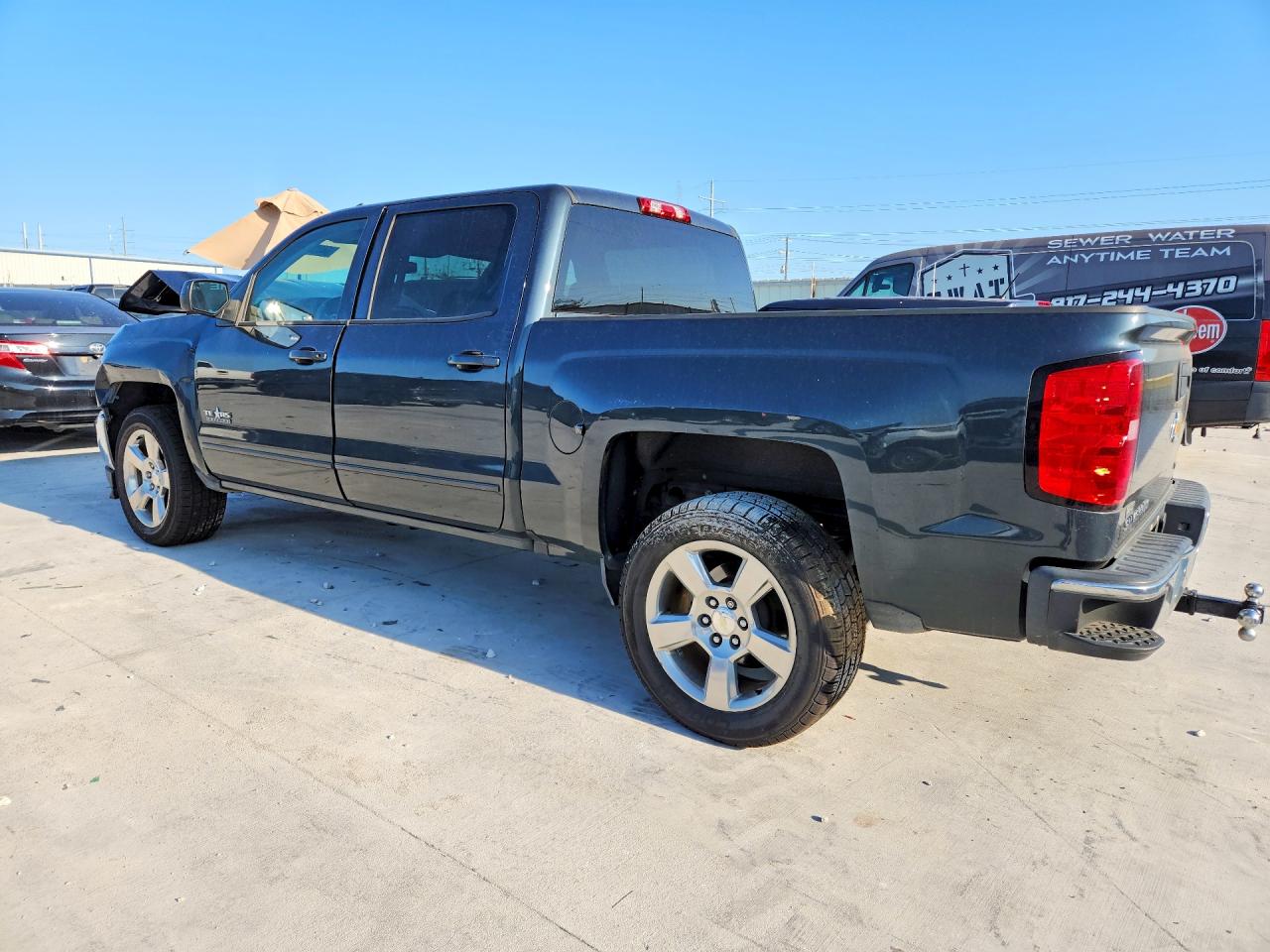 2018 CHEVROLET SILVERADO C1500 LT — снимка 2