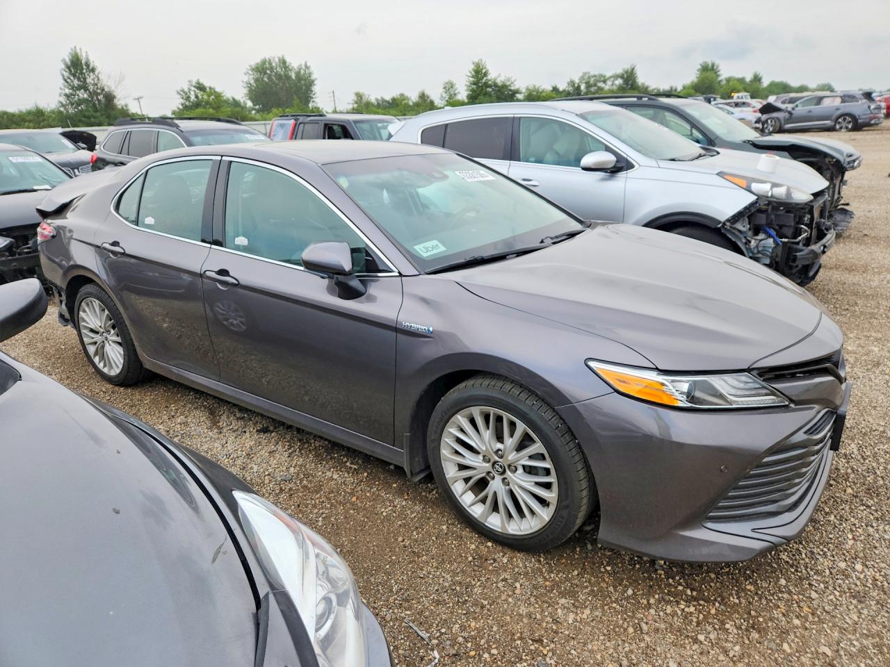 2020 TOYOTA CAMRY XLE — снимка 4