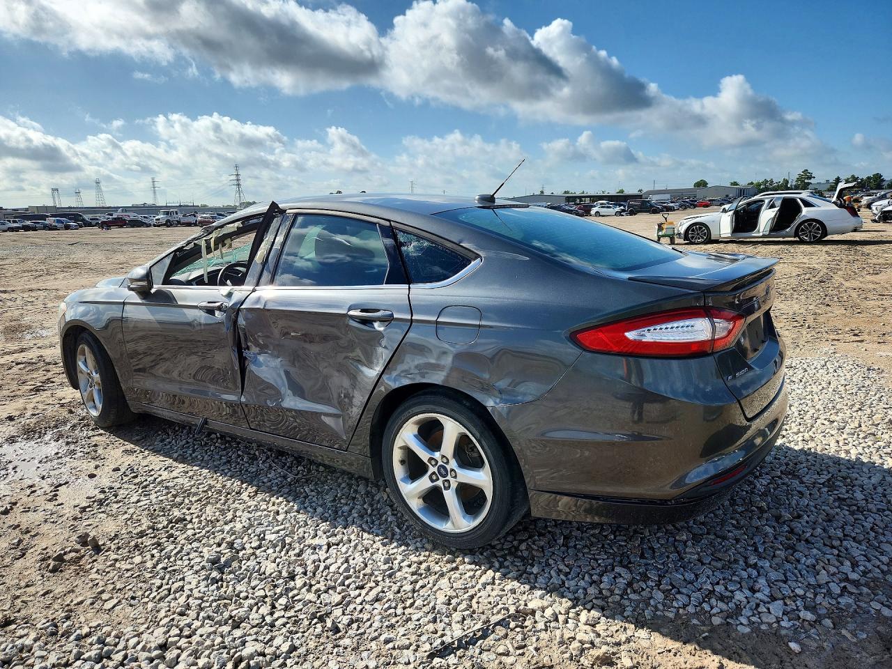 2016 FORD FUSION SE — снимка 2