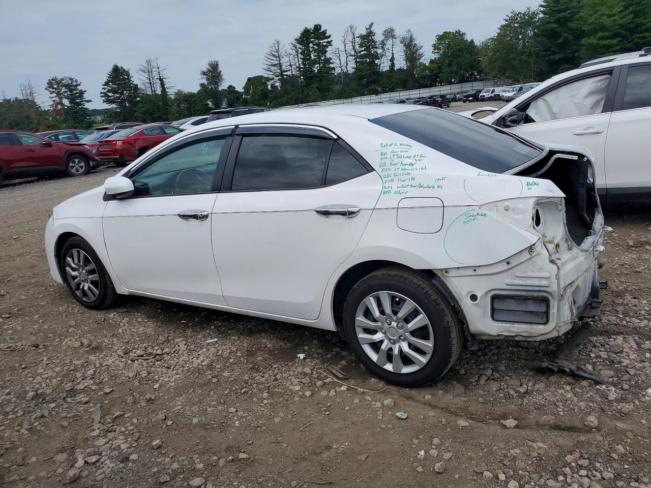 2017 TOYOTA COROLLA LE — снимка 2