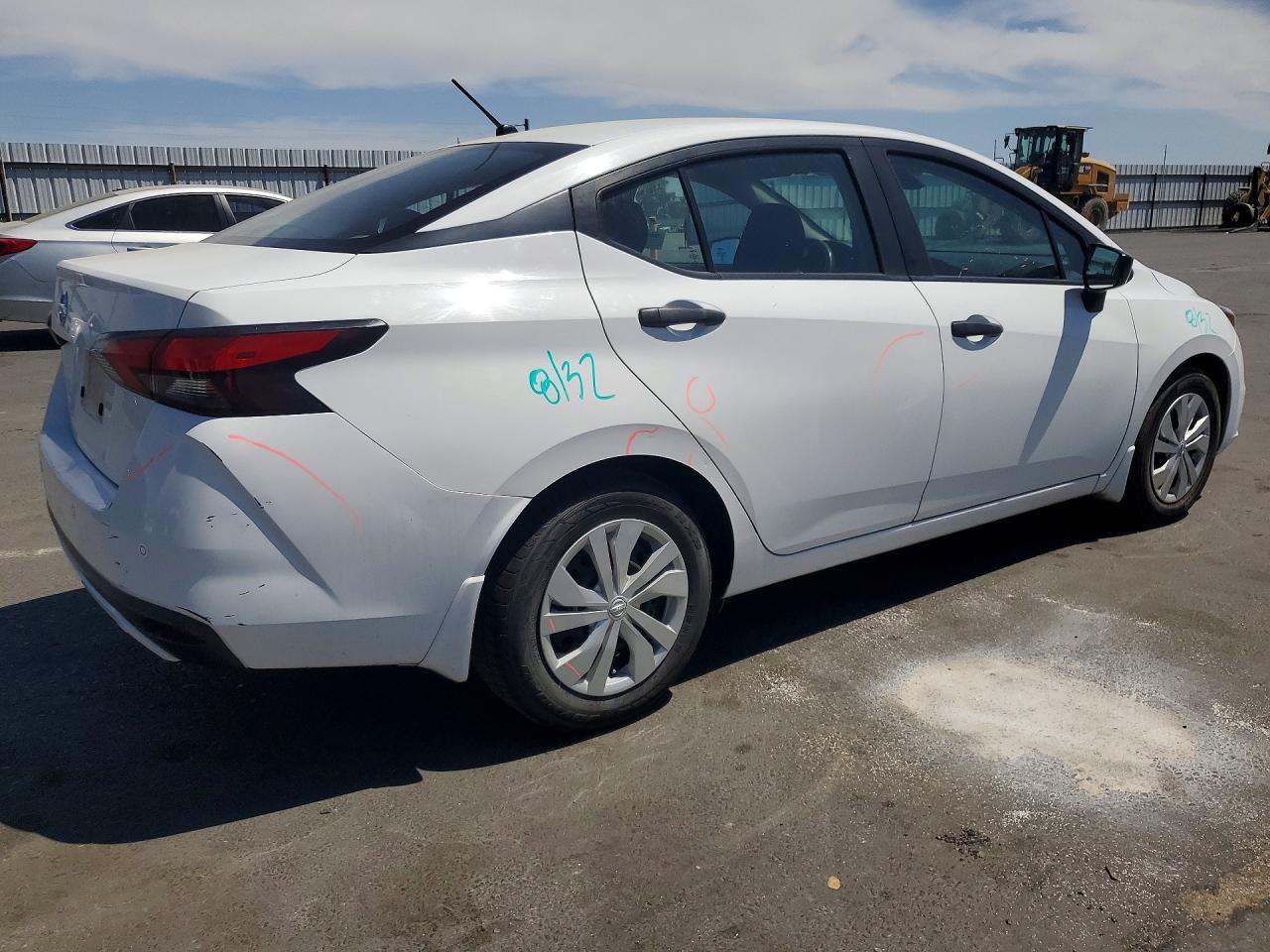 2021 NISSAN VERSA S — снимка 3