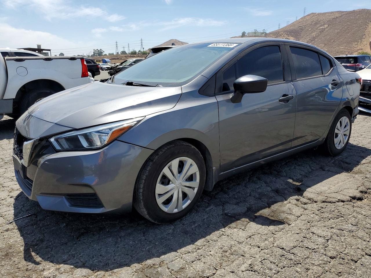 2020 NISSAN VERSA S