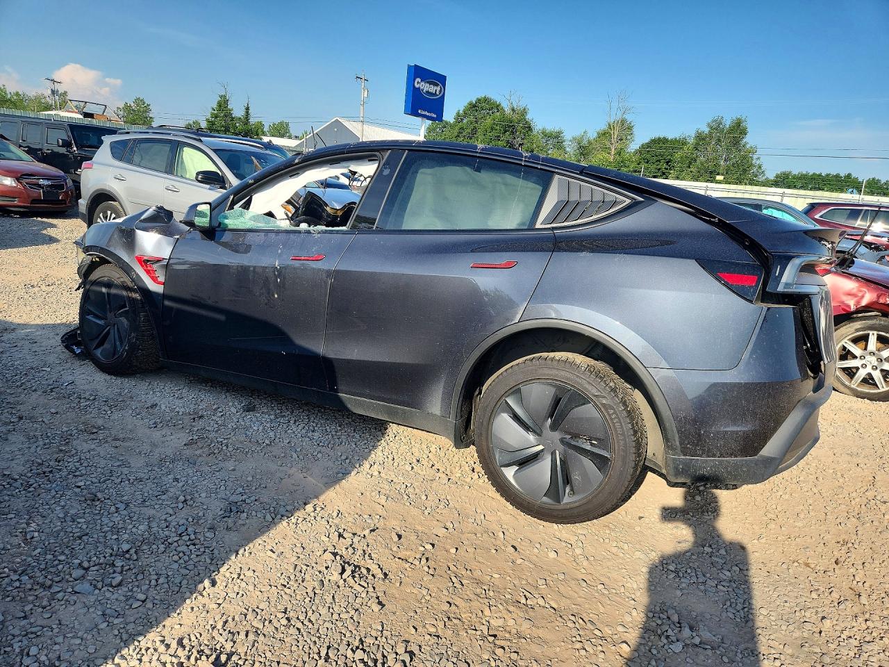 2026 TESLA MODEL Y — снимка 2