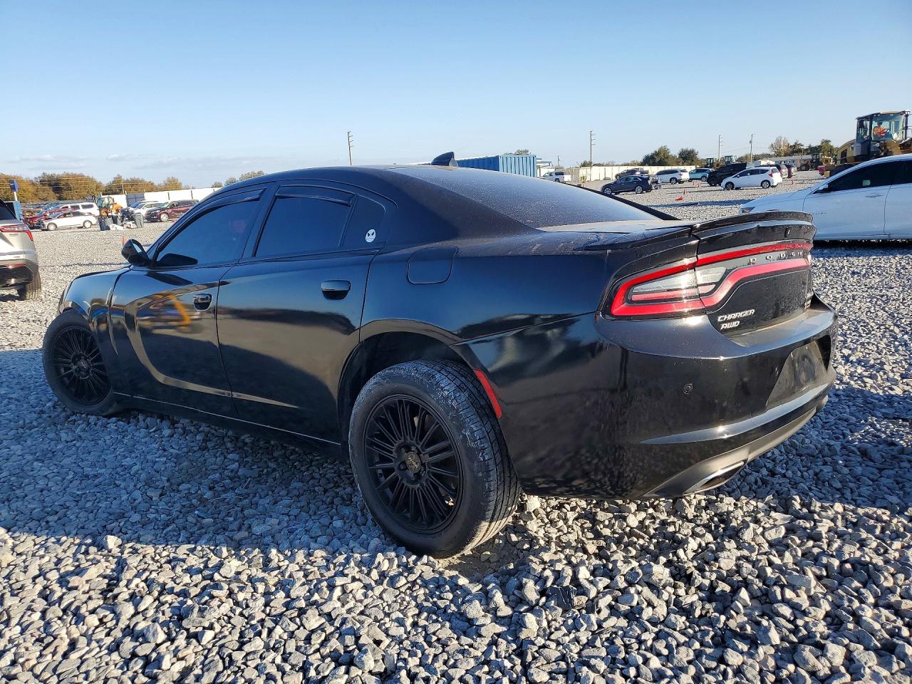 2015 DODGE CHARGER SXT — снимка 2
