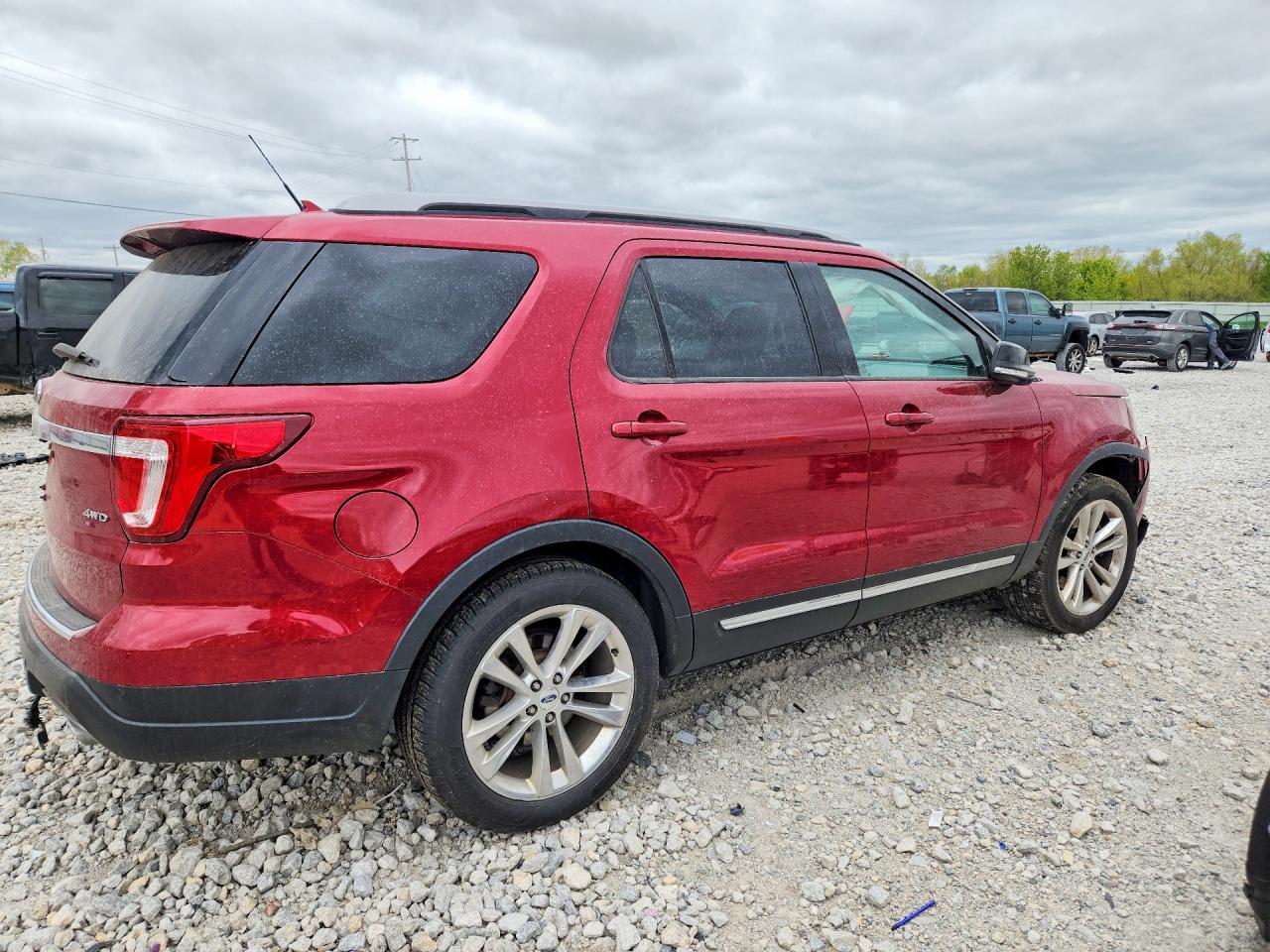 2018 FORD EXPLORER XLT — снимка 3