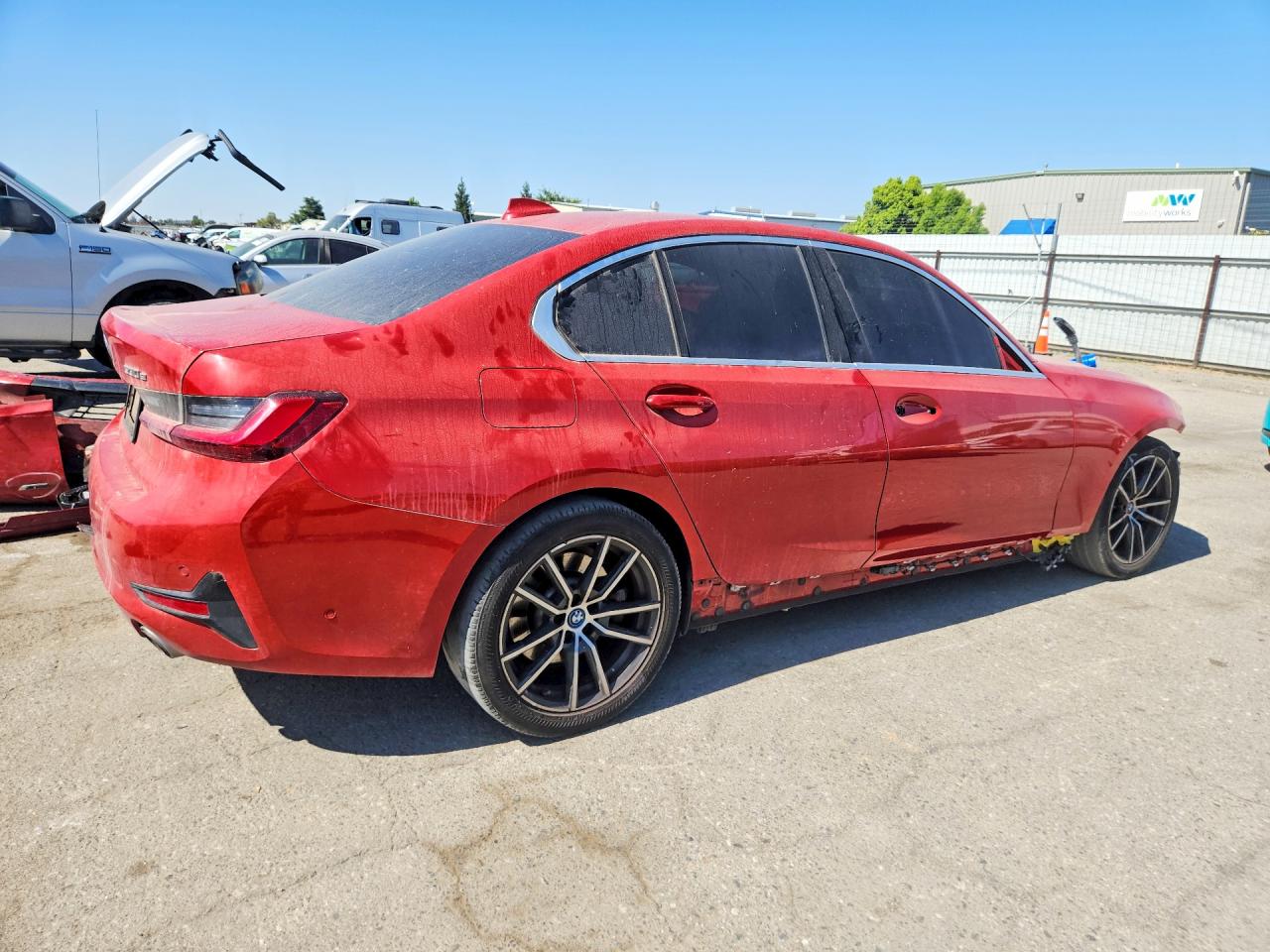 2022 BMW 330E — снимка 3