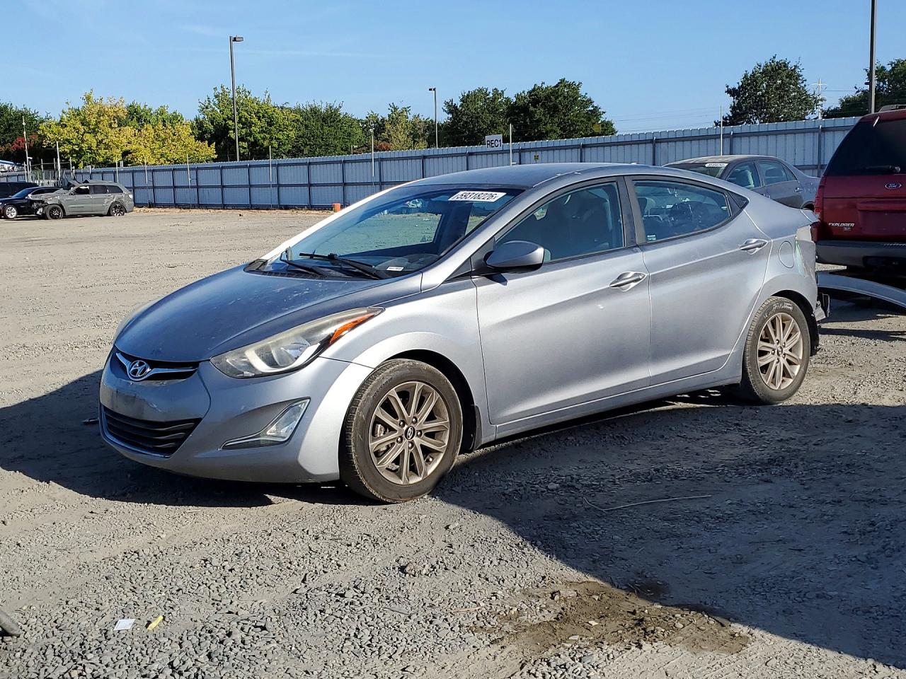 2015 HYUNDAI ELANTRA SE