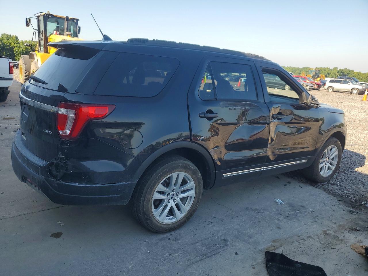 2019 FORD EXPLORER XLT — снимка 3