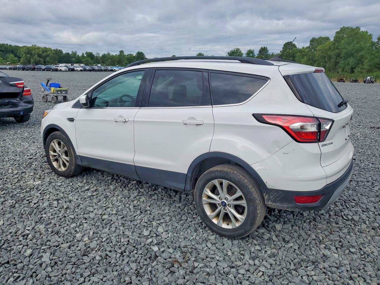 2018 FORD ESCAPE SE — снимка 2