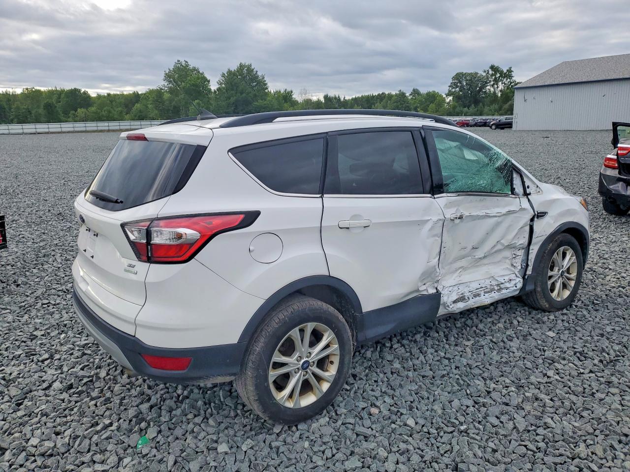 2018 FORD ESCAPE SE — снимка 3