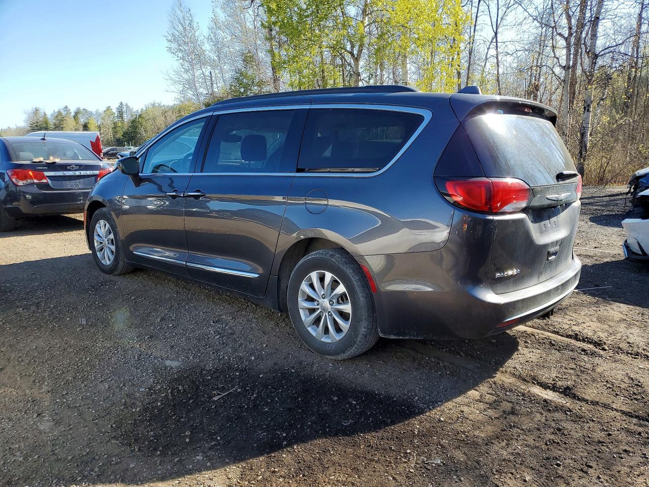 2017 CHRYSLER PACIFICA TOURING L — снимка 2
