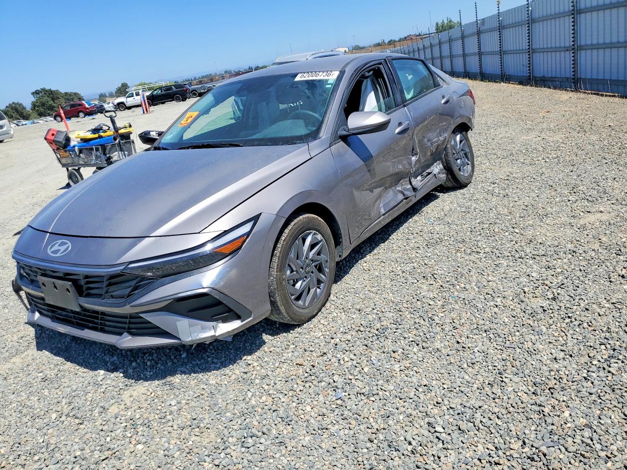 2024 HYUNDAI ELANTRA BLUE