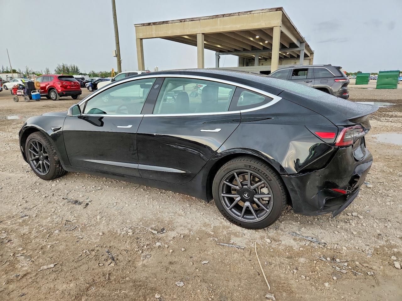 2018 TESLA MODEL 3 — снимка 2