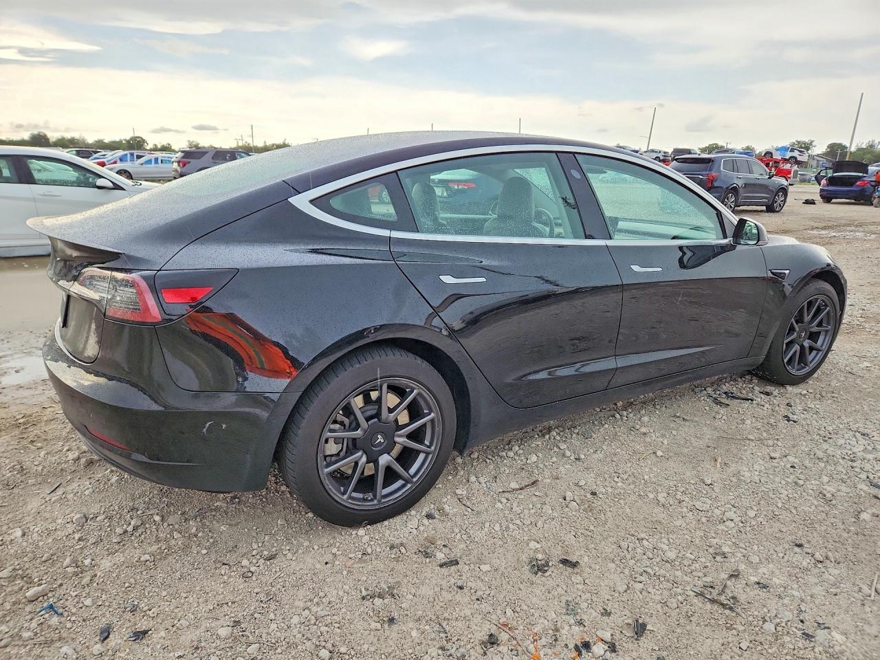 2018 TESLA MODEL 3 — снимка 3