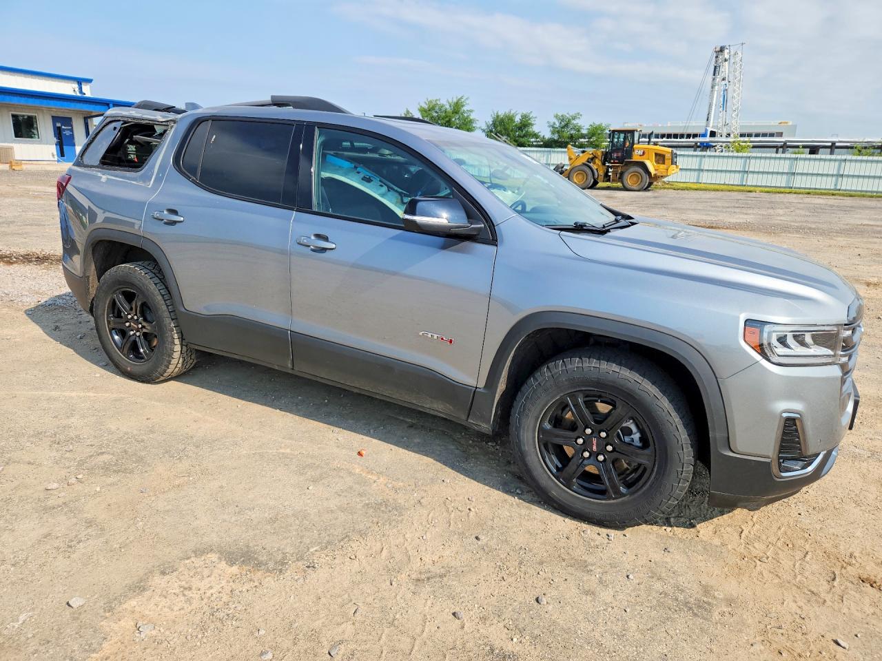 2023 GMC ACADIA AT4 — снимка 4