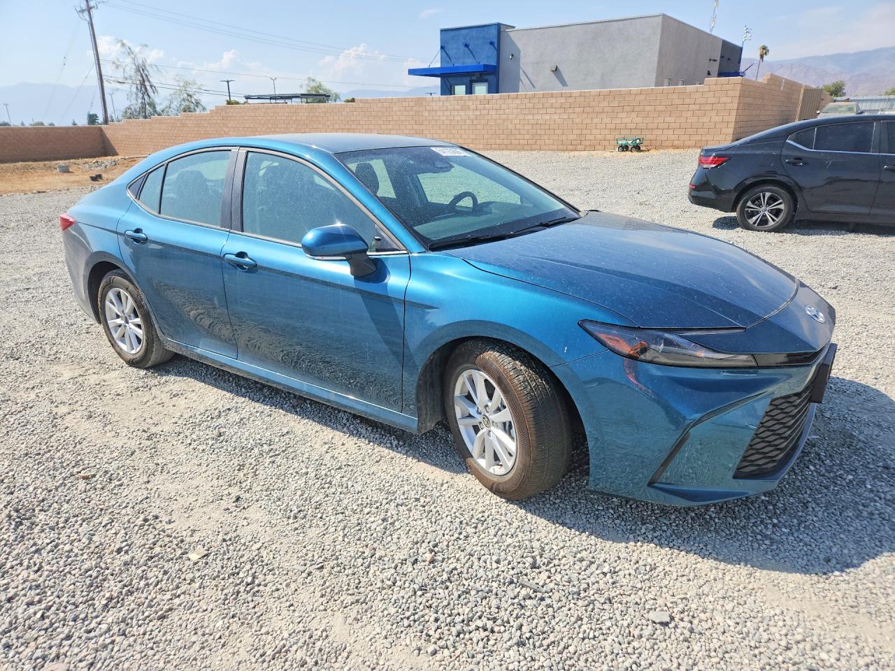 2026 TOYOTA CAMRY LE — снимка 4