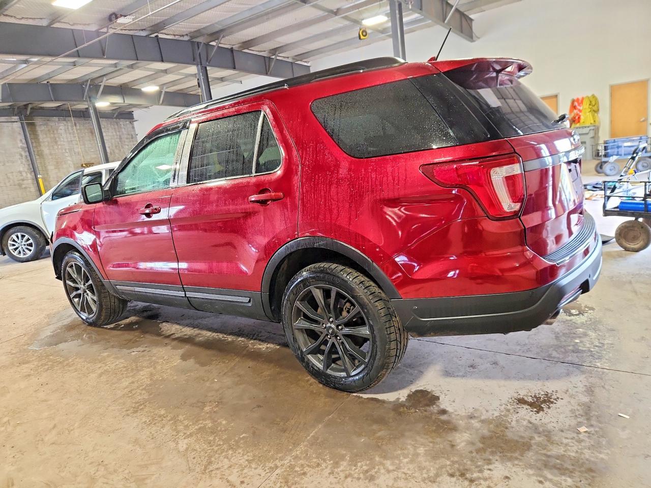 2018 FORD EXPLORER XLT — снимка 2