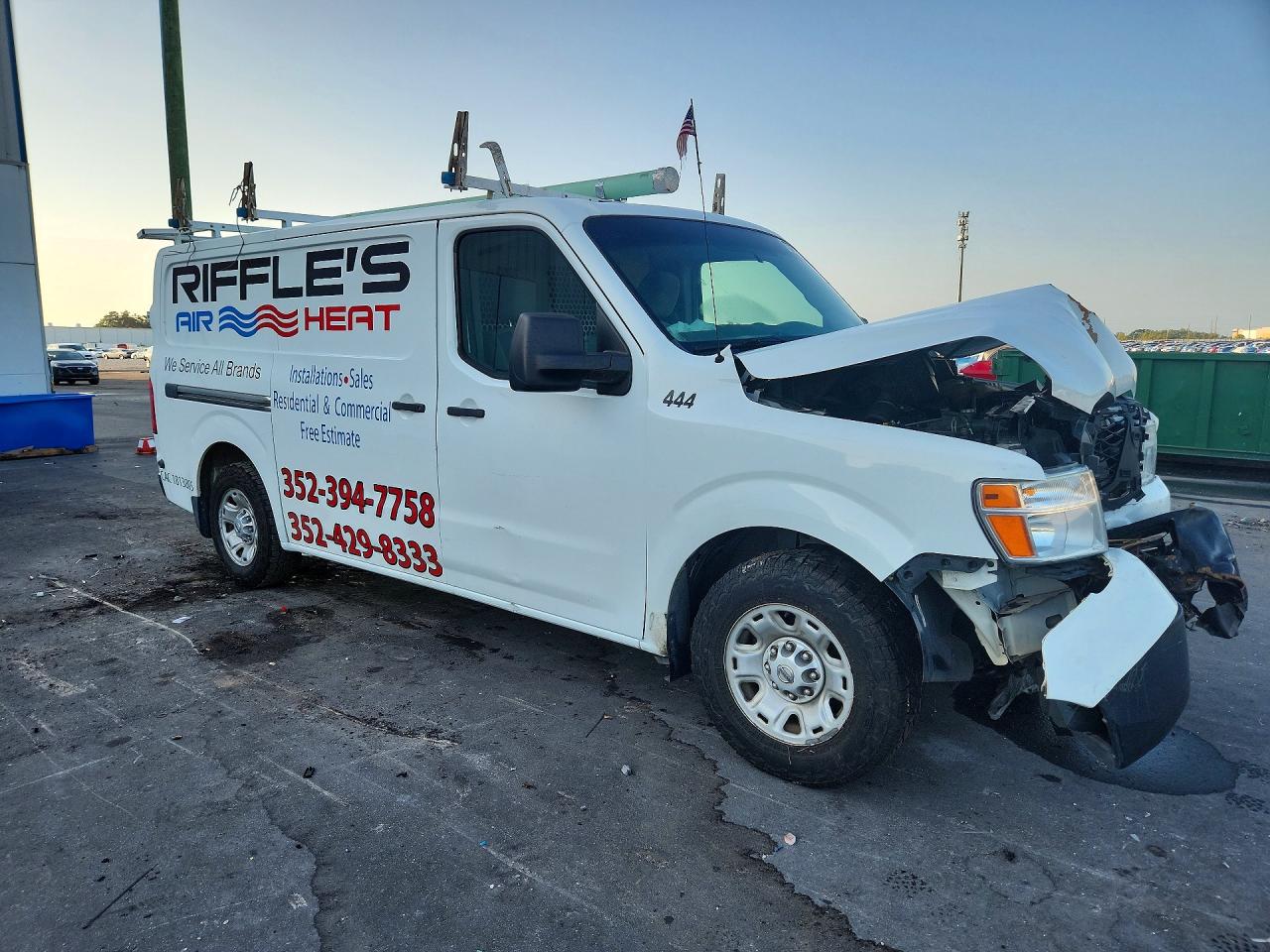 2018 NISSAN NV 2500 HD SV — снимка 4