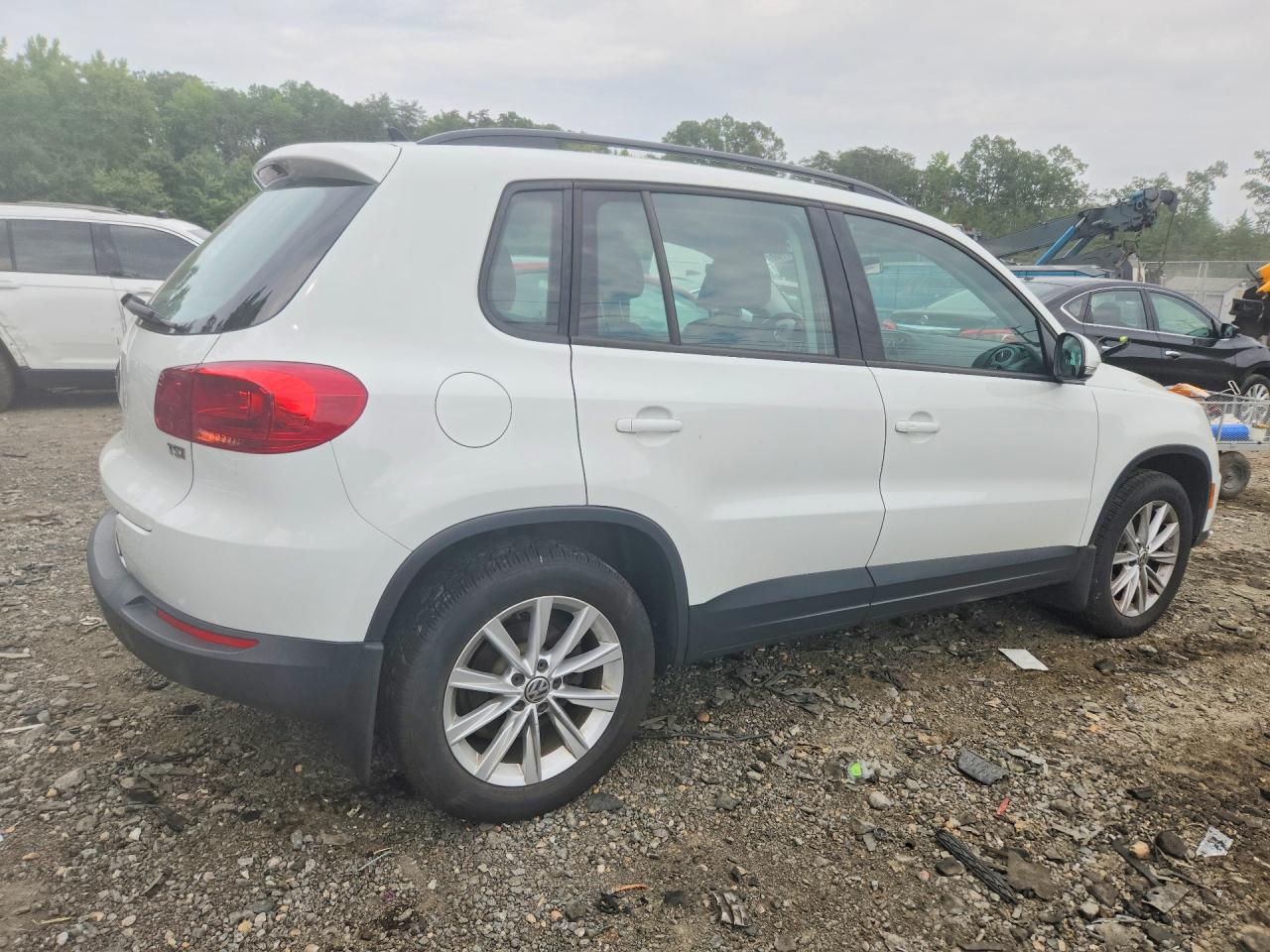 2018 VOLKSWAGEN TIGUAN LIMITED — снимка 3