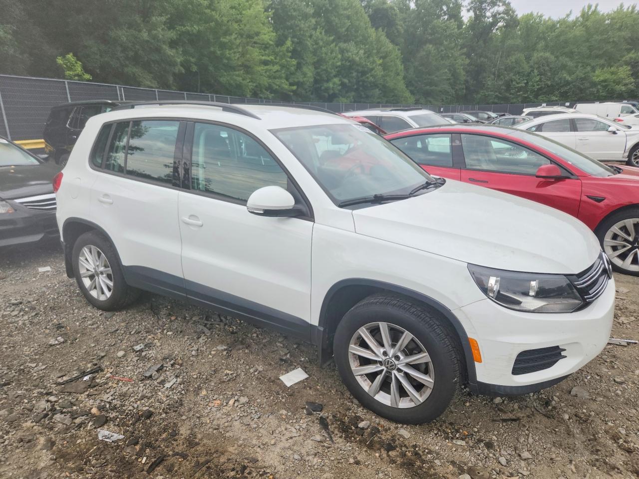 2018 VOLKSWAGEN TIGUAN LIMITED — снимка 4