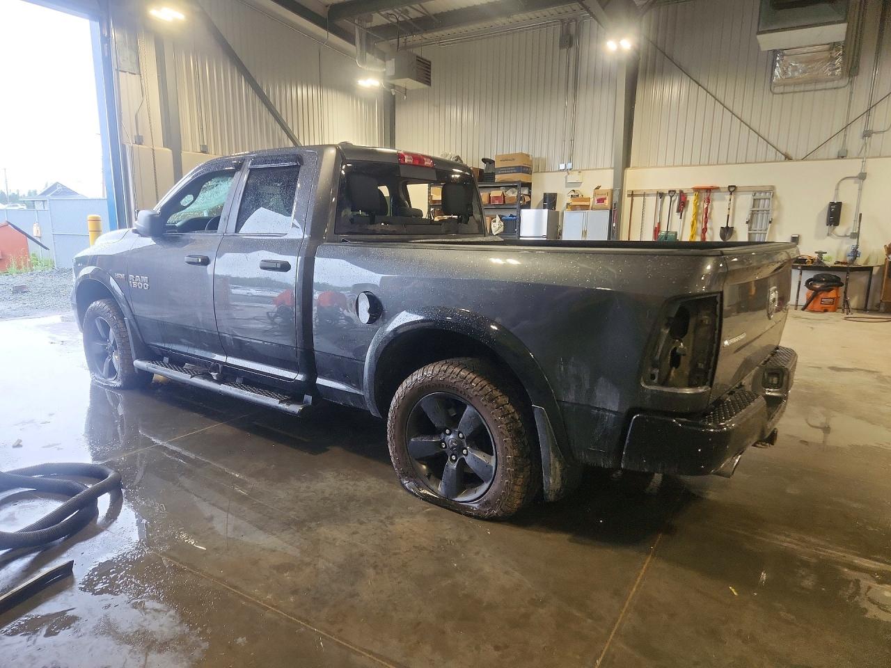 2016 RAM 1500 SLT — снимка 2