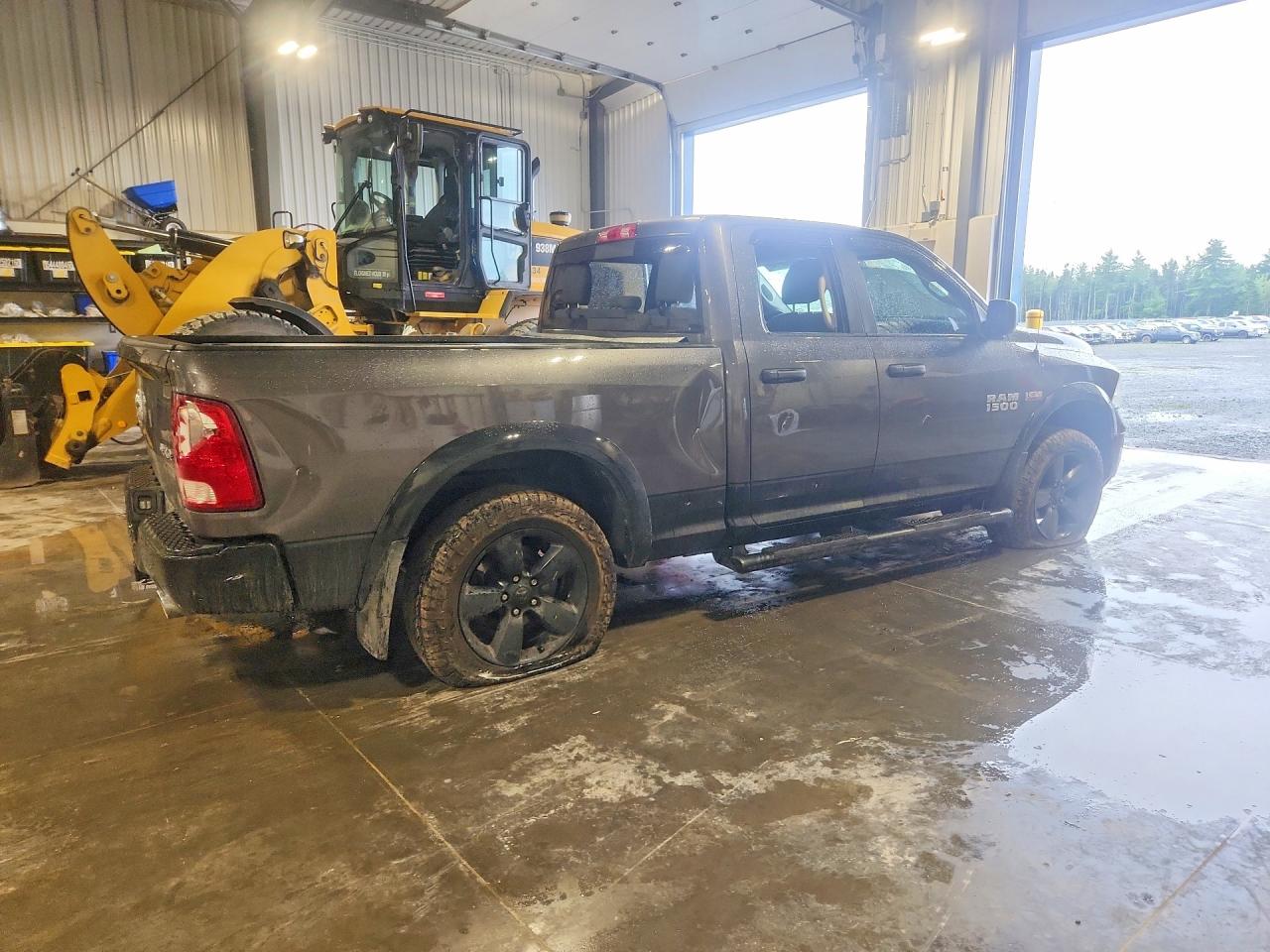 2016 RAM 1500 SLT — снимка 3