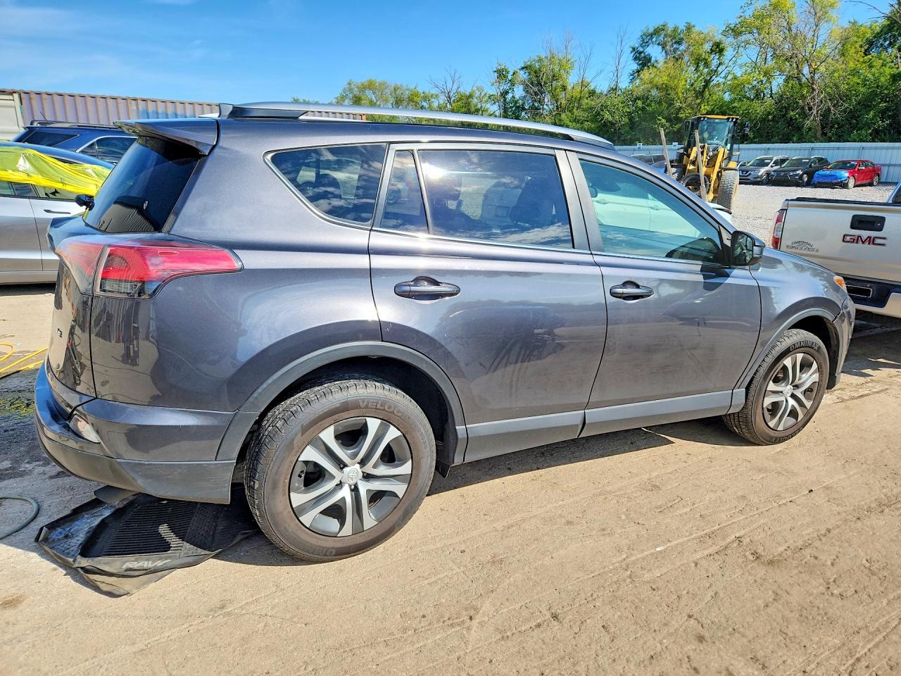 2018 TOYOTA RAV4 LE — снимка 3