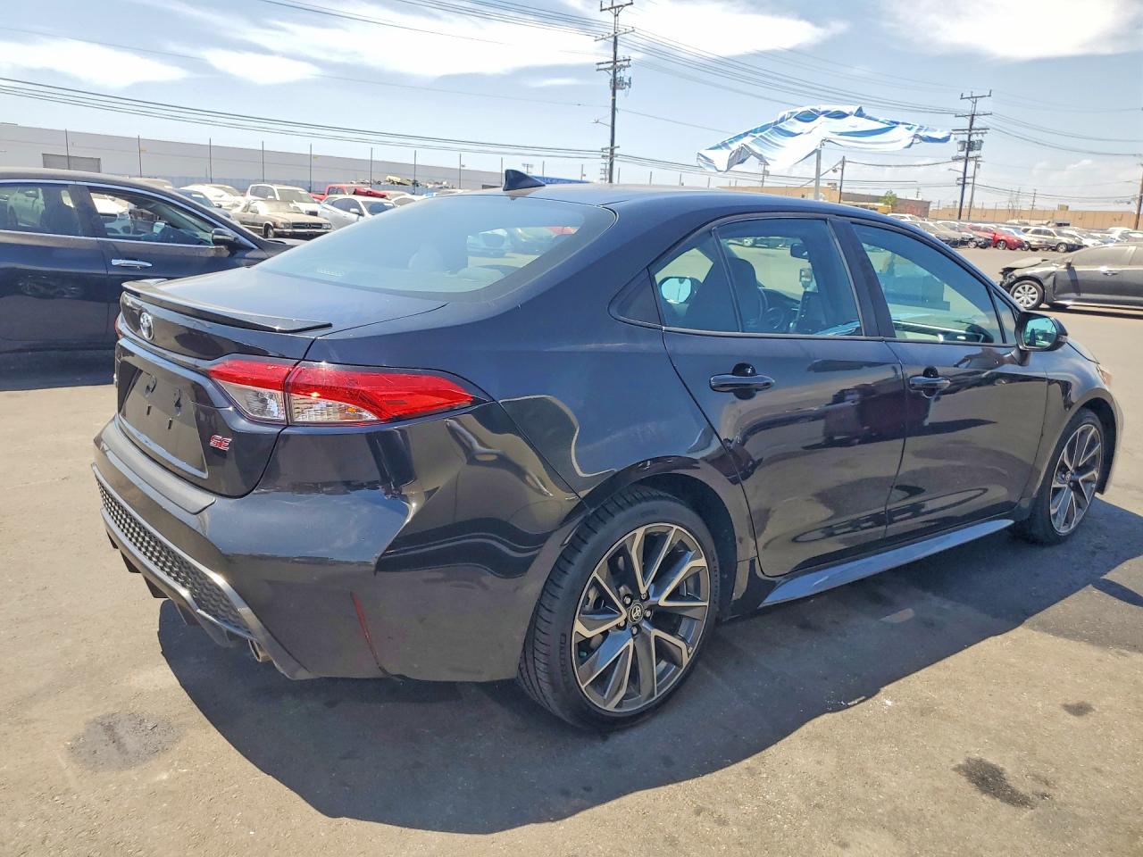 2021 TOYOTA COROLLA SE — снимка 3