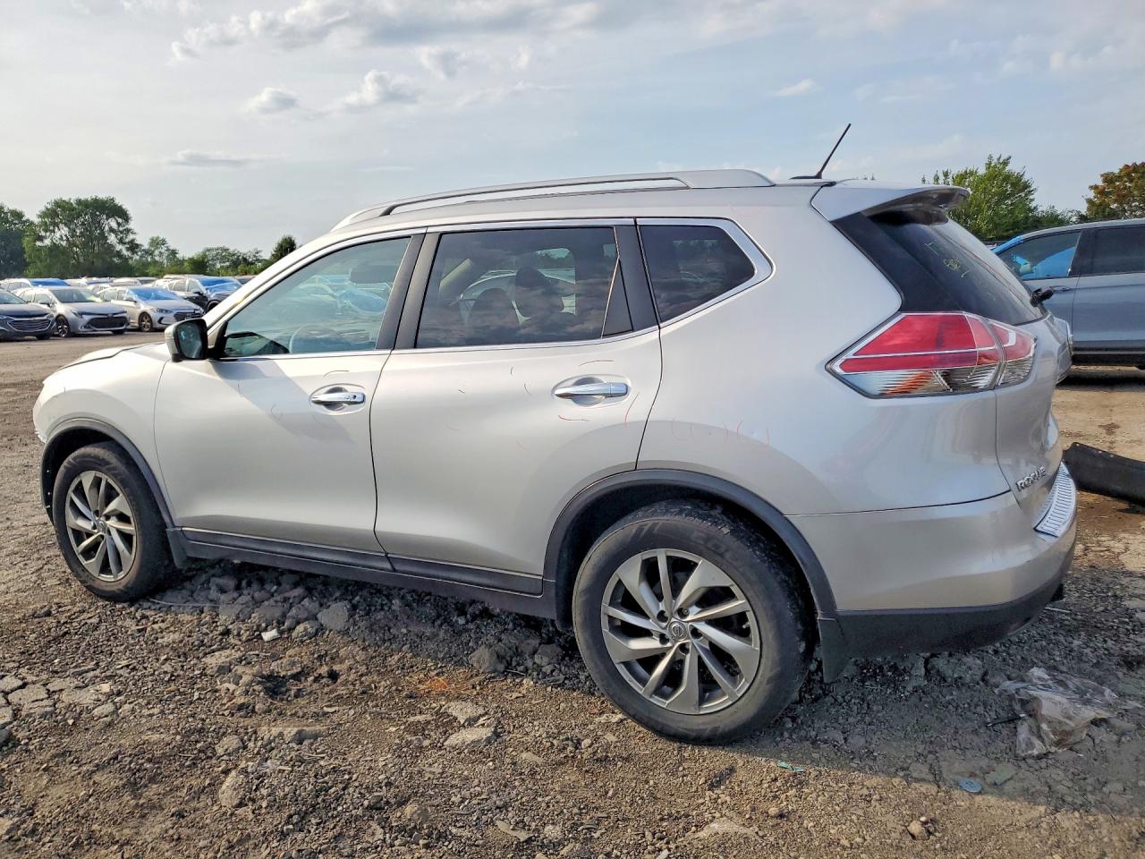 2015 NISSAN ROGUE SL — снимка 2