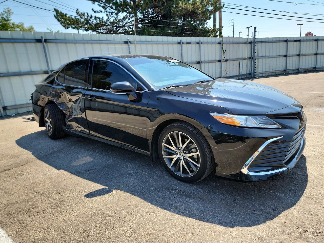 2024 TOYOTA CAMRY XLE — снимка 4