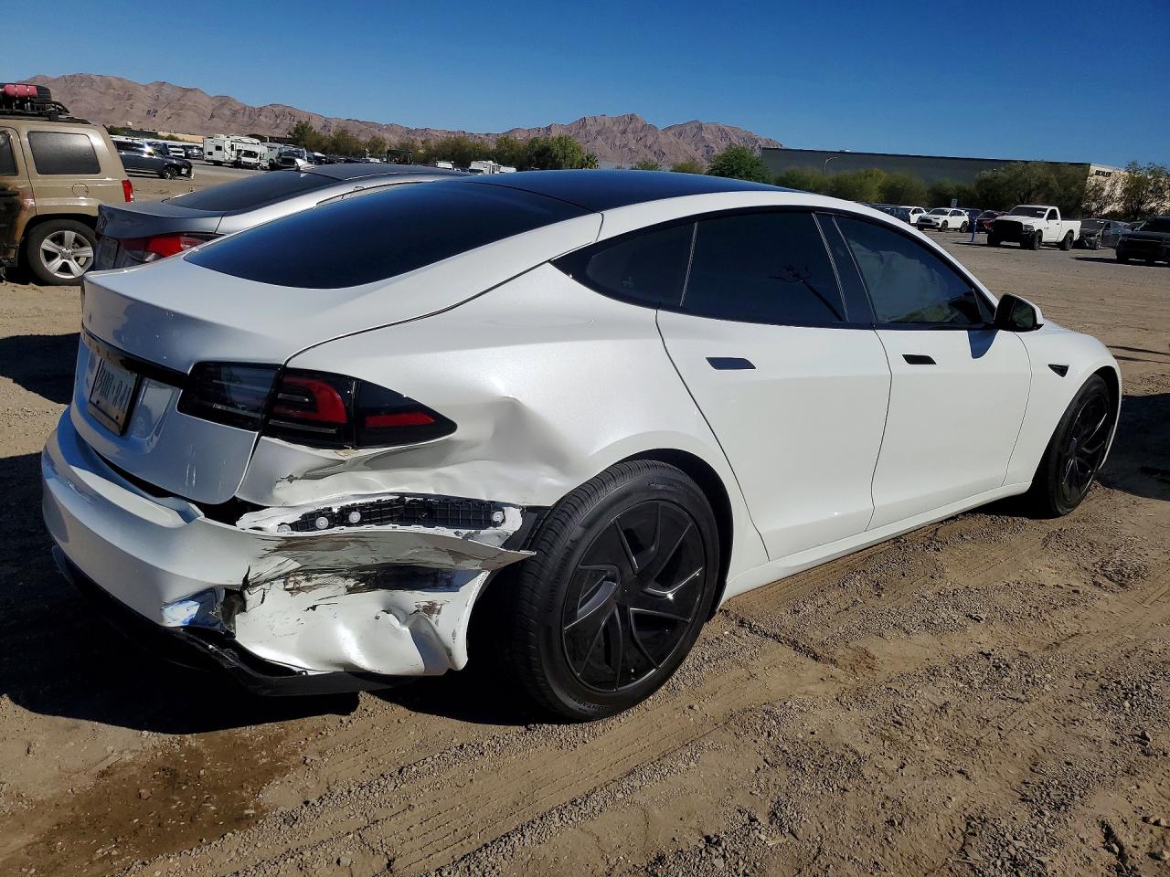 2026 TESLA MODEL S — снимка 3