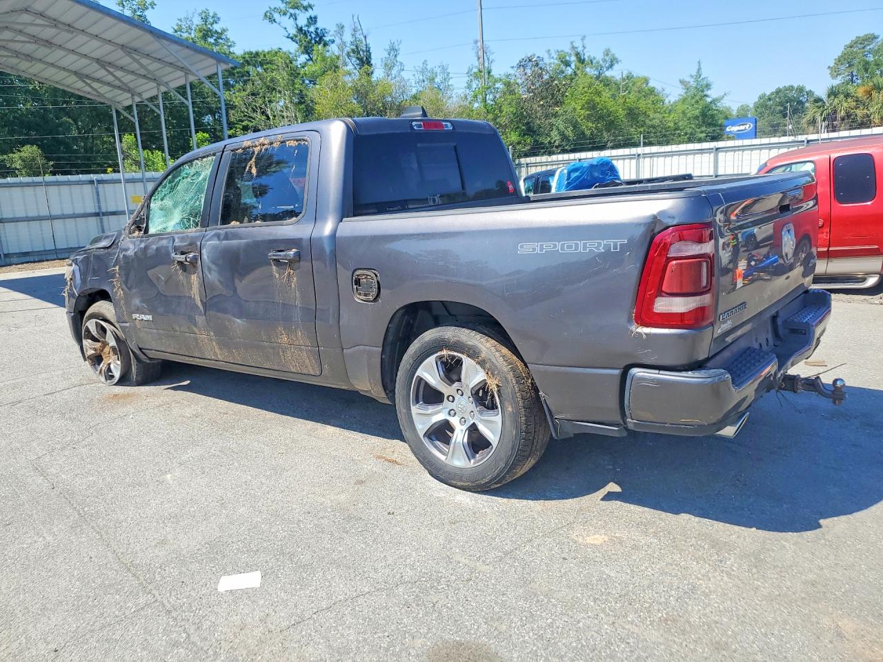 2023 RAM 1500 LARAMIE — снимка 2