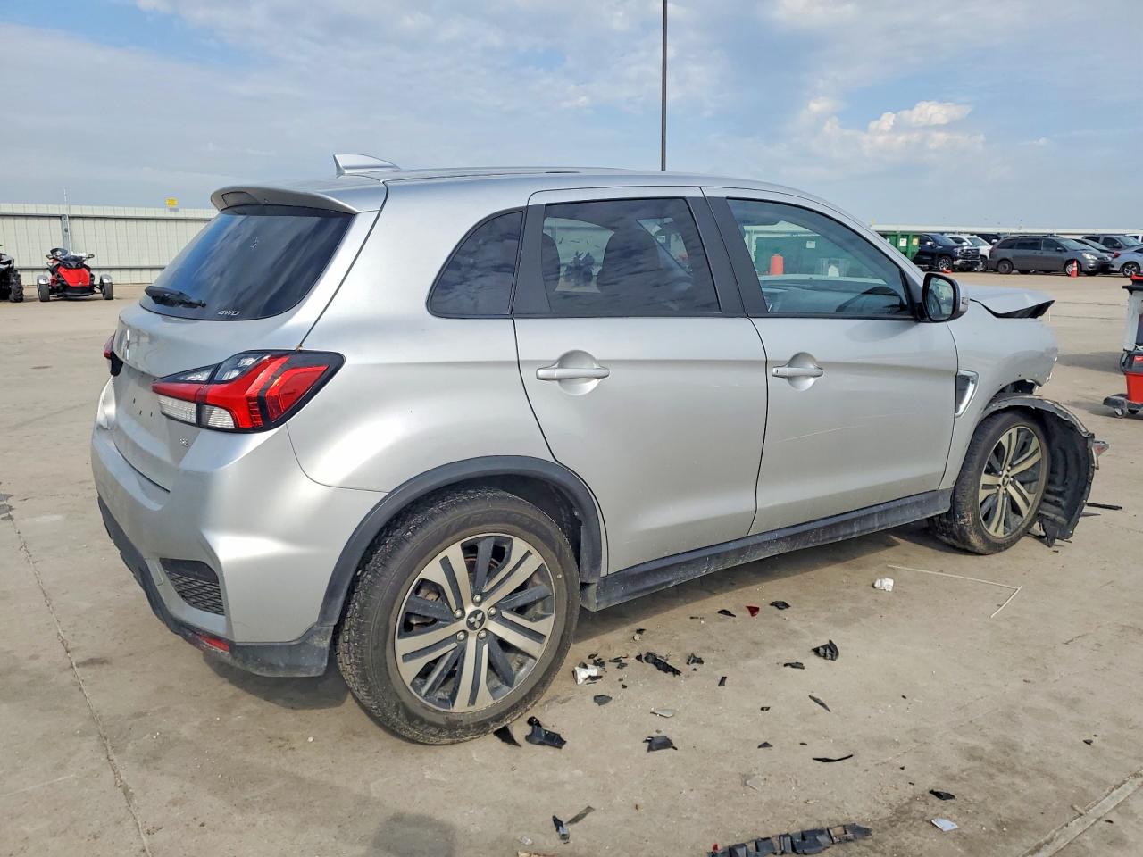 2020 MITSUBISHI OUTLANDER SPORT ES — снимка 3