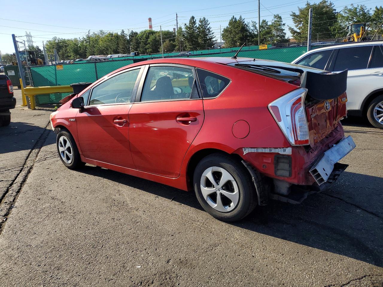 2015 TOYOTA PRIUS TWO — снимка 2