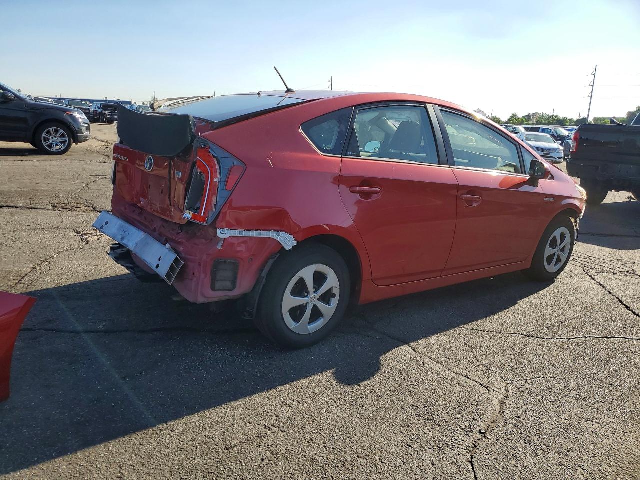 2015 TOYOTA PRIUS TWO — снимка 3